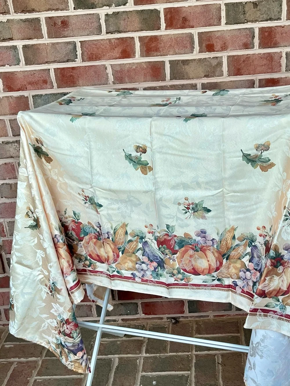 Benson Mills Jubilee Fall Thanksgiving Pumpkin Jacquard Fabric Tablecloth 60x84